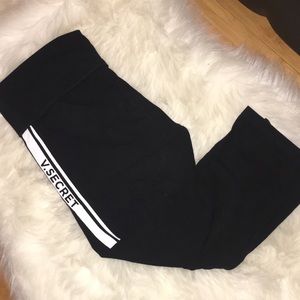 Victoria’s Secret Crop Leggings